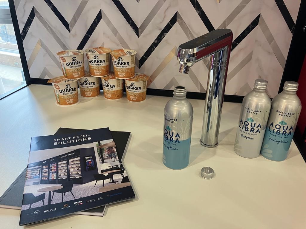 Aqua Libra illi OOH summer